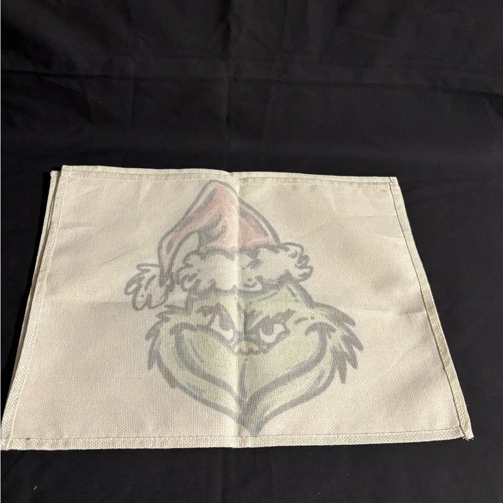 The Grinch Face Christmas Holiday Decorative Table Napkins set of 4